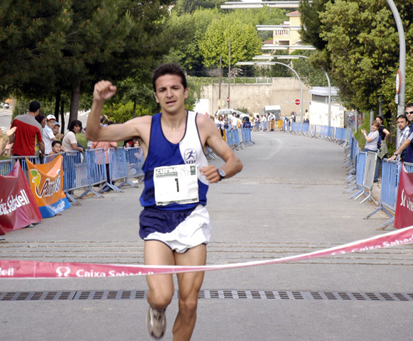 Albert Ramírez repeteix victòria a la Cursa per Collserola Gran Premi Caixa Sabadell de Cerdanyola