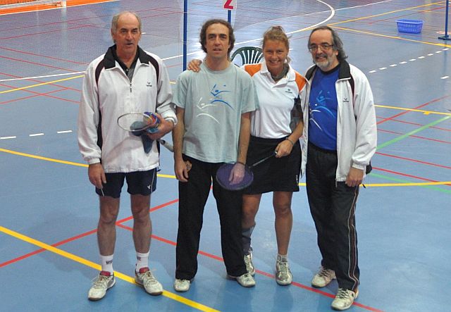 Cap de setmana replet de competicions i èxits pel bàdminton local