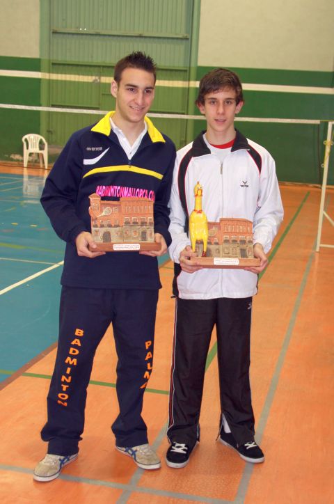 Molta activitat per als jugadors del Bàdminton Bellaterra 