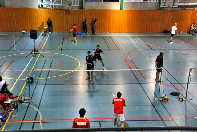 Intens cap de setmana pel Bàdminton Bellaterra