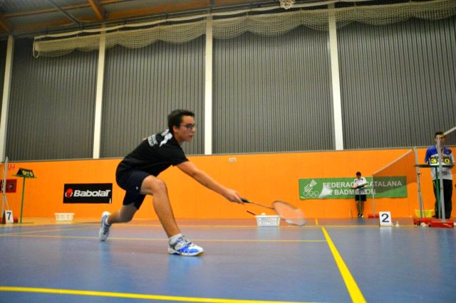 El jugadors del Bàdminton Bellaterra participen en dues proves a Granollers