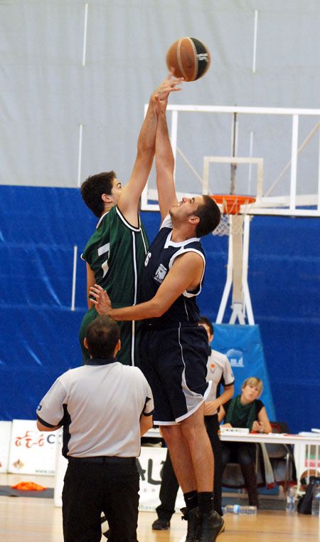 L’Ópalo Cerdanyola B perd a Tremp (82-65)  i es complica l’ascens. 