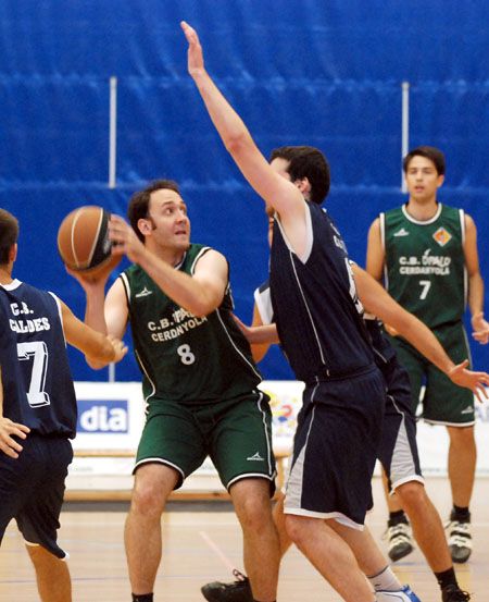 L’ Ópalo B manté el bloc de jugadors per romandre en Segona Catalana