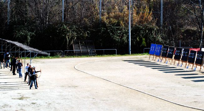 Els arquers de Cerdanyola obren la temporada amb una tirada nocturna