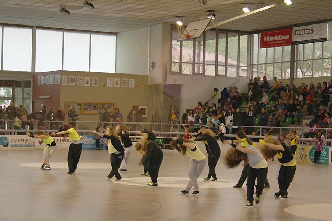  Patinatge, dansa i balls moderns a Can Xarau
