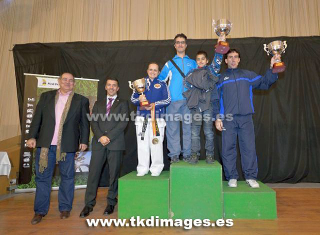 El Gimnàs Lee Young s’exhibeix en la Copa del Rei de taekwondo 