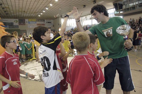 La  Cloenda del Jocs Esportius aplegaran a Can Xarau als escolars de Cerdanyola