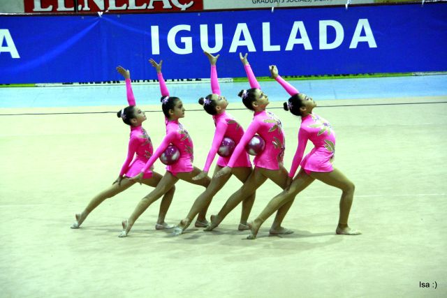  La gimnàstica rítmica de Cerdanyola continua mostrant un bon nivell