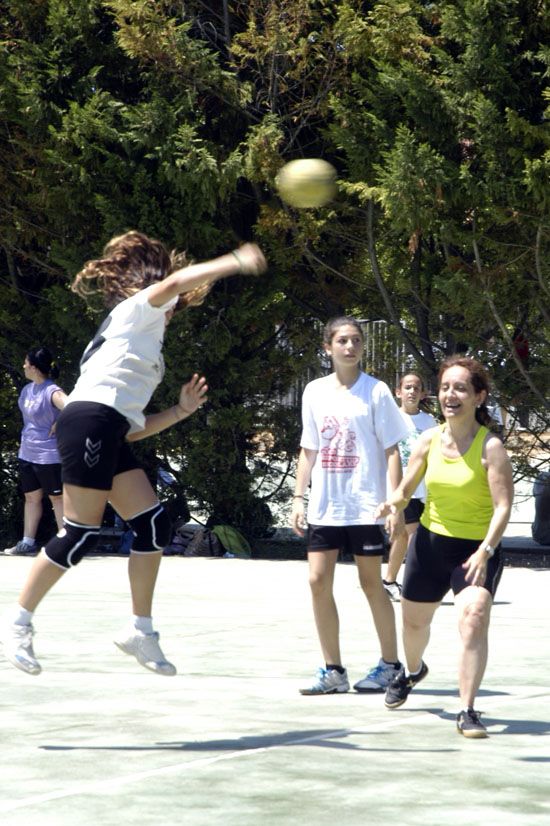 El  Club Handbol Cerdanyola tanca la temporada amb una festa 