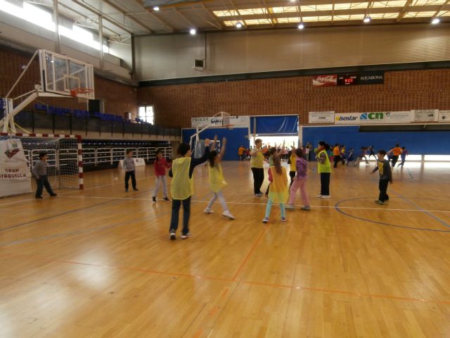 Trobada d’Handbol escolar al PEM Guiera