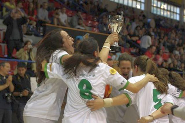 El Cerdanyola CH femení disputa la Copa Generalitat
