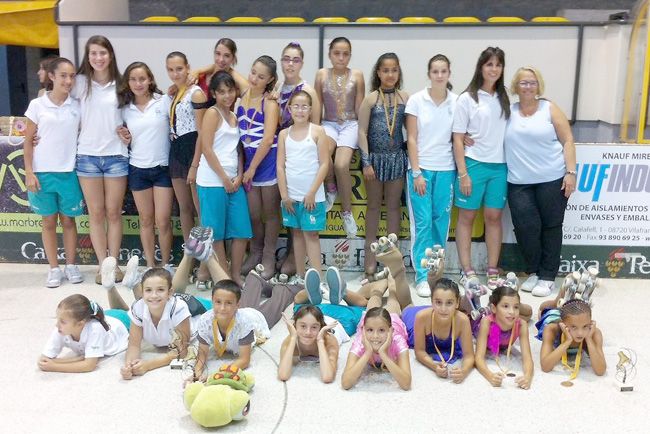 Sis podis del Club de Patinatge Artístic en la semifinal del Interclub