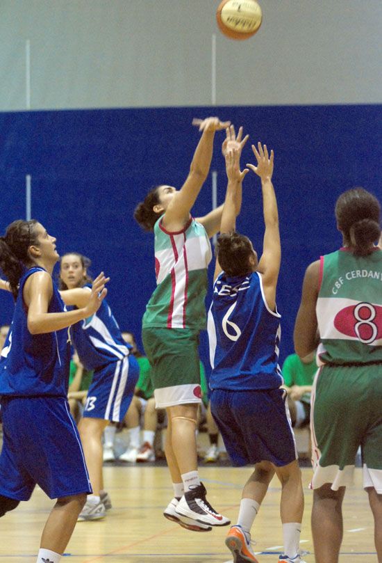 El femení Cerdanyola visita un dels favorits, el Joventut Les Corts 