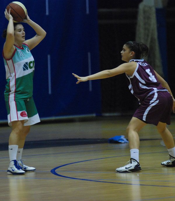 El Femení Cerdanyola es desplaça a la pista del Viladecans 