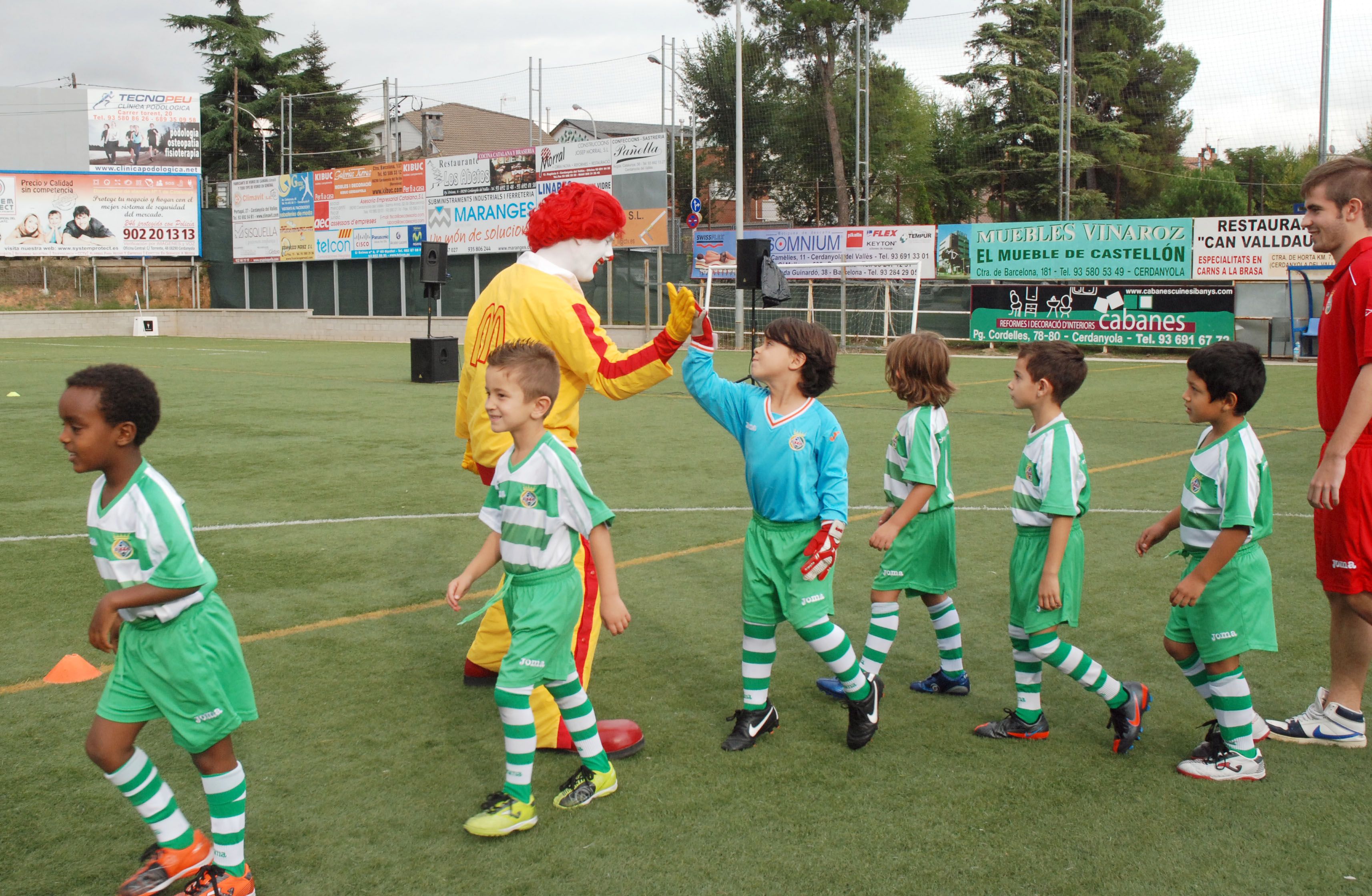 El Cerdanyola FC presenta en societat els seus 43 equips 