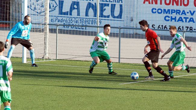 El Cerdanyola afronta el derbi davant el Ripollet com a líder del grup 