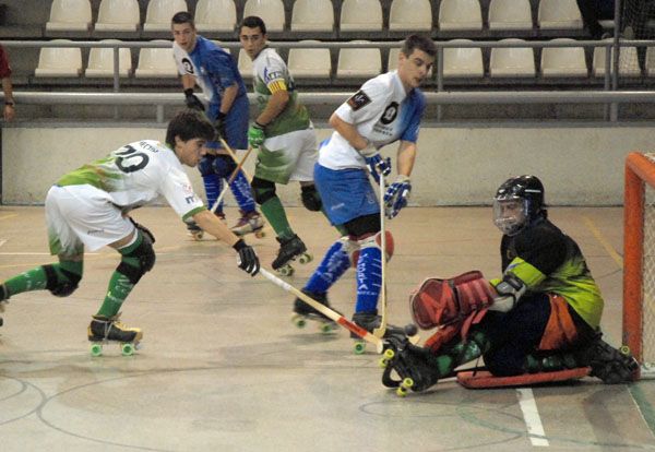 El Maheco B es desfà de l’Horta (12-2) i s’aferra al liderat del grup