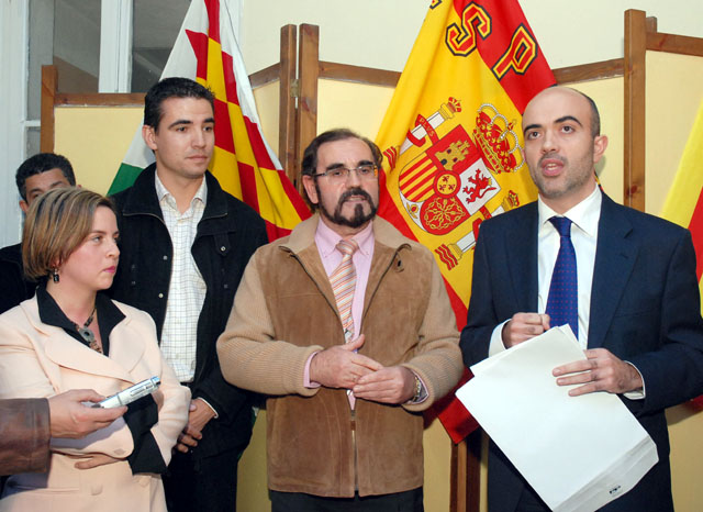 El Partit Popular estrena seu al carrer de Sant Martí convidant la ciutadania a emprar-la per millorar la ciutat
