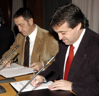 L'Ajuntament de Cerdanyola i la Universitat Autònoma signen un conveni de col.laboració estratègica