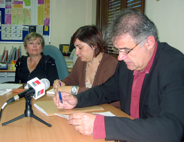 El PSC reclama més espai a la revista 'Riu Sec' per als partits de l'oposició i les formacions extraconsistorials