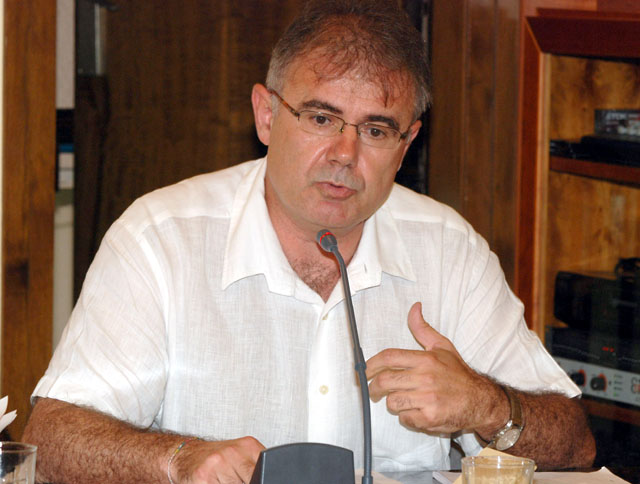 Antonio Cárdenas: “Govern municipal  i PP mantenen una pinça estratègica per atacar el PSC”