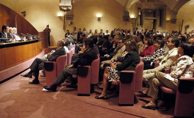 L'Ajuntament s'adhereix al municipalisme català reclamant un nou finançament local