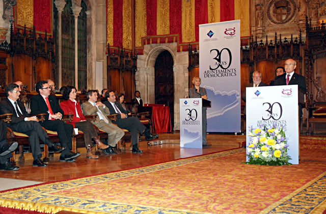 Cerdanyola present en els actes commemoratius dels 30 anys d’Ajuntaments Democràtics