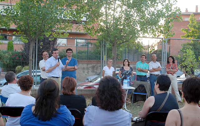 El veïnat de Serragalliners exposa les seves preocupacions sobre el barri al grup municipal d’ICV-EUiA
