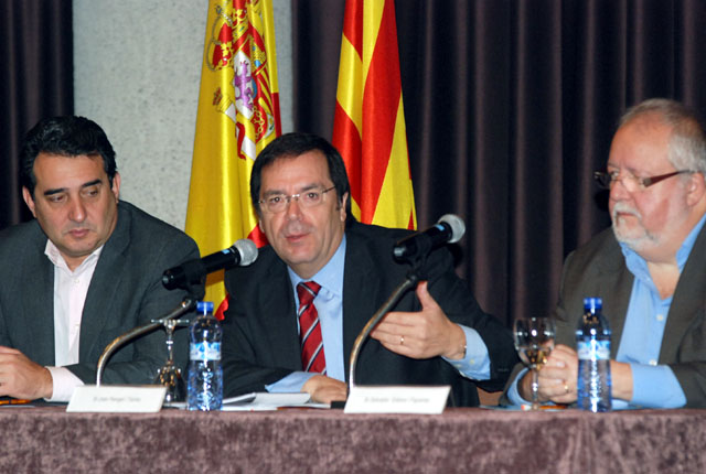El delegat del Govern afirma a Cerdanyola que el nou fons per als municipis demostra el paper d'Estat dels Ajuntaments