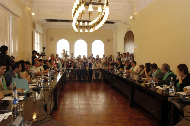 Les converses per al repartiment de responsabilitats al govern s'inicien aquesta setmana