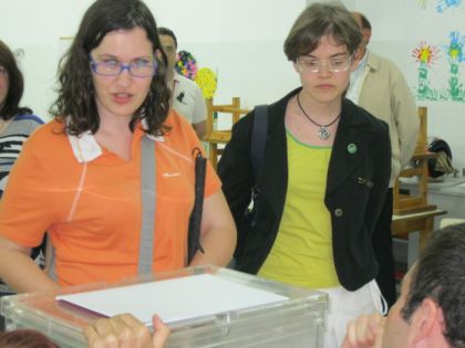 Les persones invidents no poden votar en secret a les eleccions  municipals