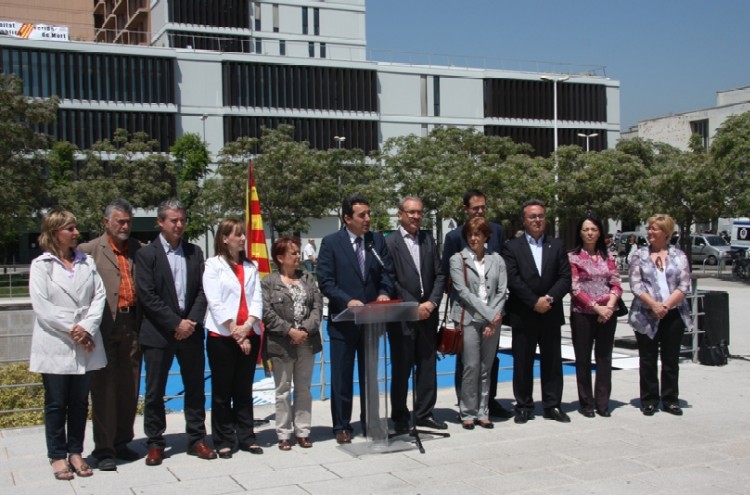 Eleccions 2011. Alcaldes vallesans del PSC reclamen serveis públics i la construcció de l'hospital