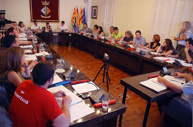 Abocadors al Ple: desenteniment europeu a Can Planas, rebuig municipal a Can Fatjó