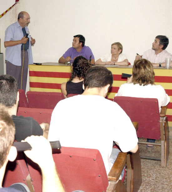 La taxa de residus obre un debat sobre l'equilibri entre ingressos i serveis municipals