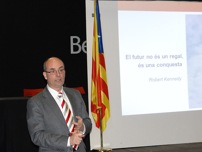 Jaume Vallcorba: 'cal desmuntar les mentides i pors sobre el procés sobiranista'