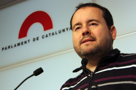 El Parlament aprova una resolució per garantir la continuïtat de l'escola Xarau