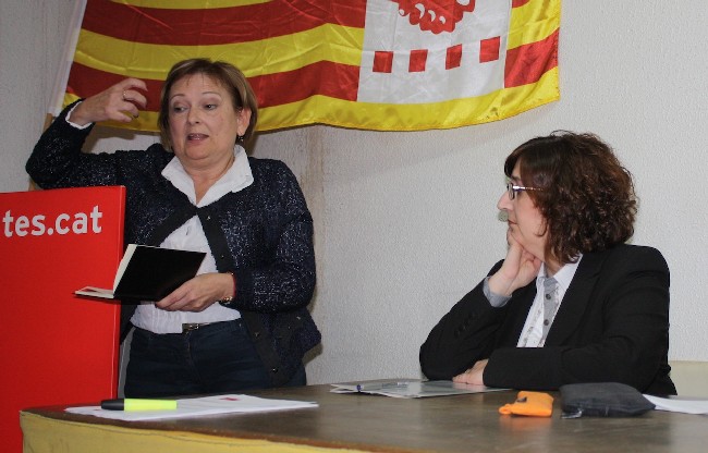 Imma Moraleda: "el procés sobiranista és una cortina de fum"