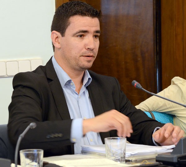 El PP demana al govern que vengui les participacions de Cerdanyola Aparca