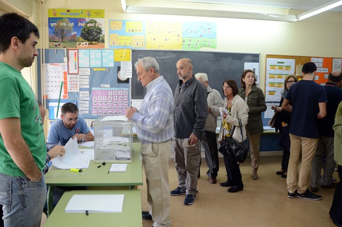 El 24,85% dels electors de Cerdanyola han votat a les 14 hores