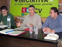 Iniciativa debat els arguments a favor i en contra de la Constitució europea