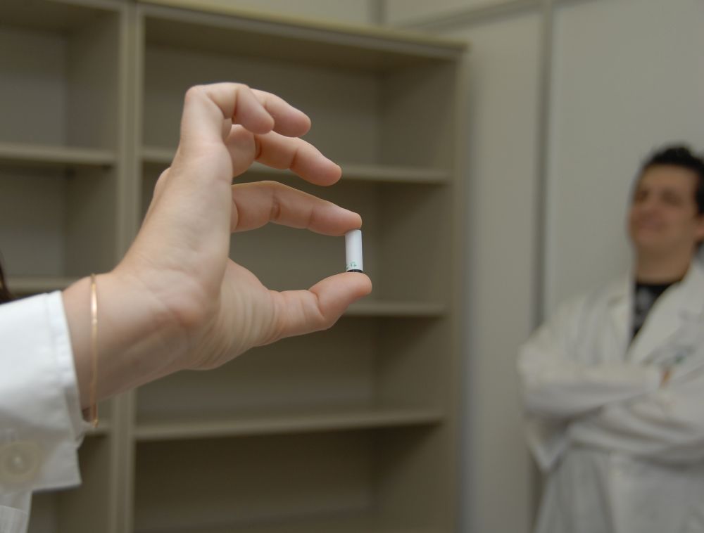 Un nou biosensor portàtil detecta restes de contaminants en els aliments de manera més ràpida i barata