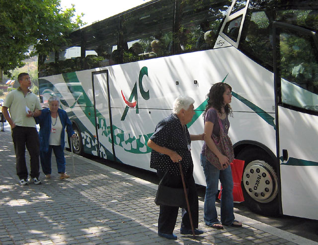 El programa 'Viure i conviure' celebra amb una festa el desè aniversari