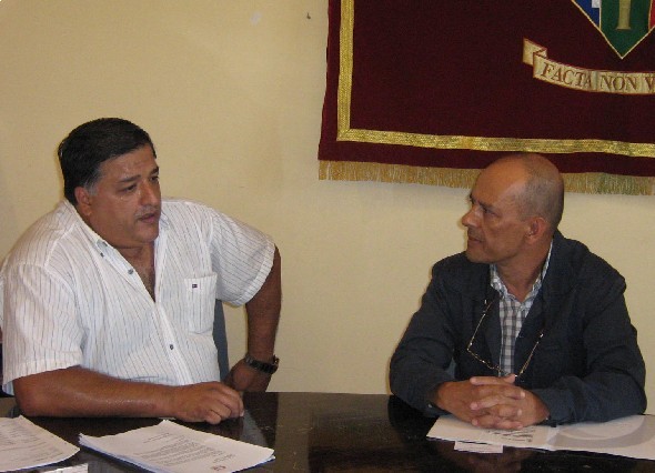 Joves peruans poden estudiar comerç a l'IES Jaume Mimó