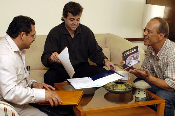 L’alcalde de Cerdanyola rep el batlle de Catarina, Nicaragua