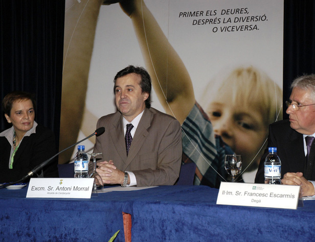 Els pediatres de l'Estat debaten a la UAB els avenços en fisioteràpia