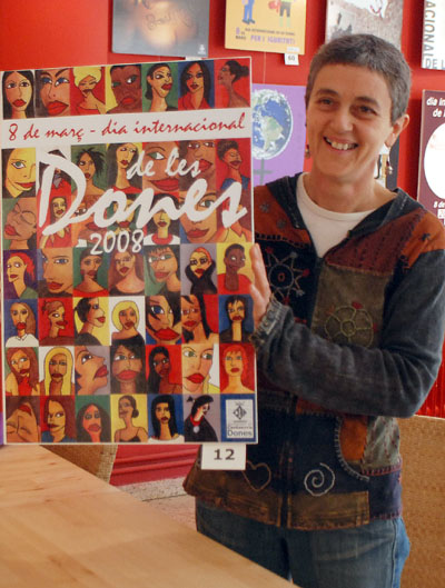 La lectura del manifest reimpulsa els actes del Dia Internacional de les Dones