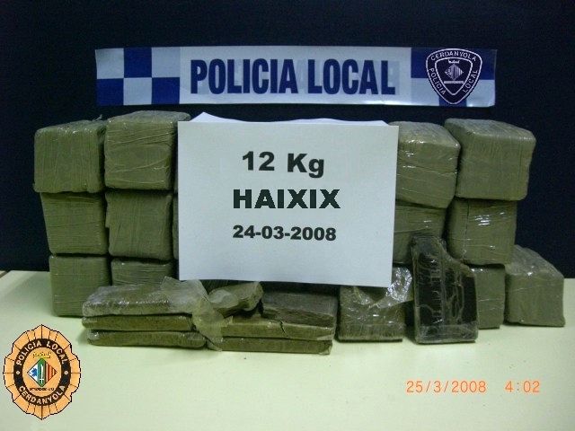 La Policia Local de Cerdanyola incauta 12 quilos d’haixix a punt de ser comercialitzats