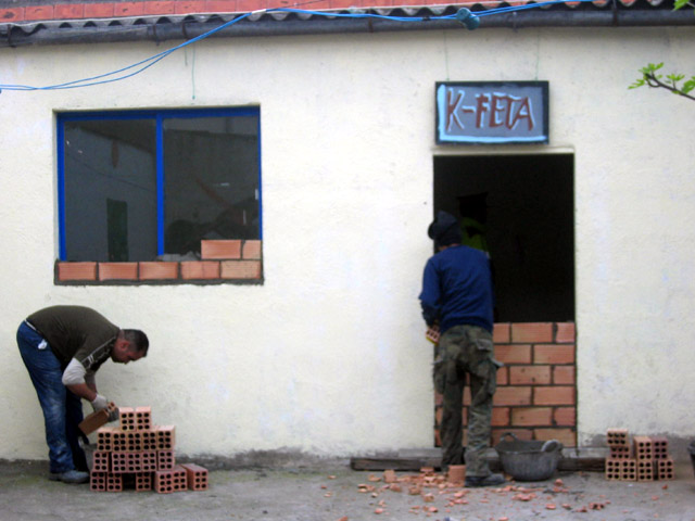 Desallotjament del centre ocupat FECSA