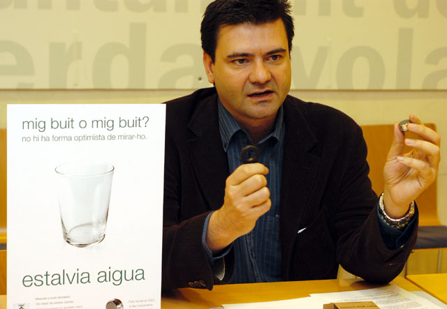 L'Ajuntament reparteix 3.000 difusors per estalviar aigua