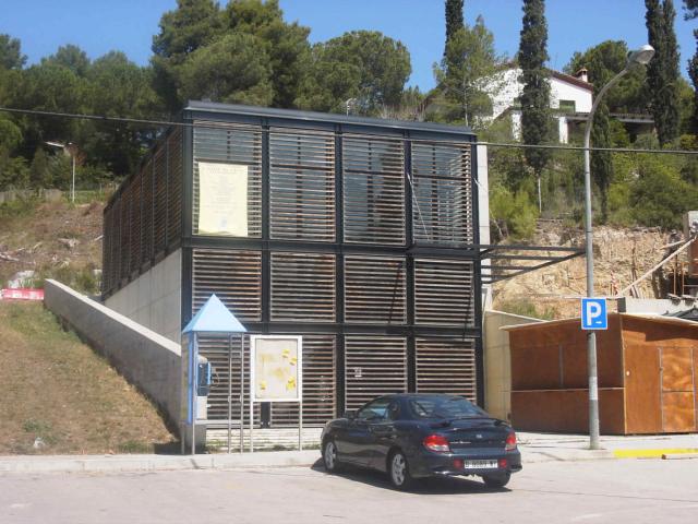 Els veïns de Bellaterra es mostren preocupats per la situació de paralització de l'Entitat Municipal Descentralitzada